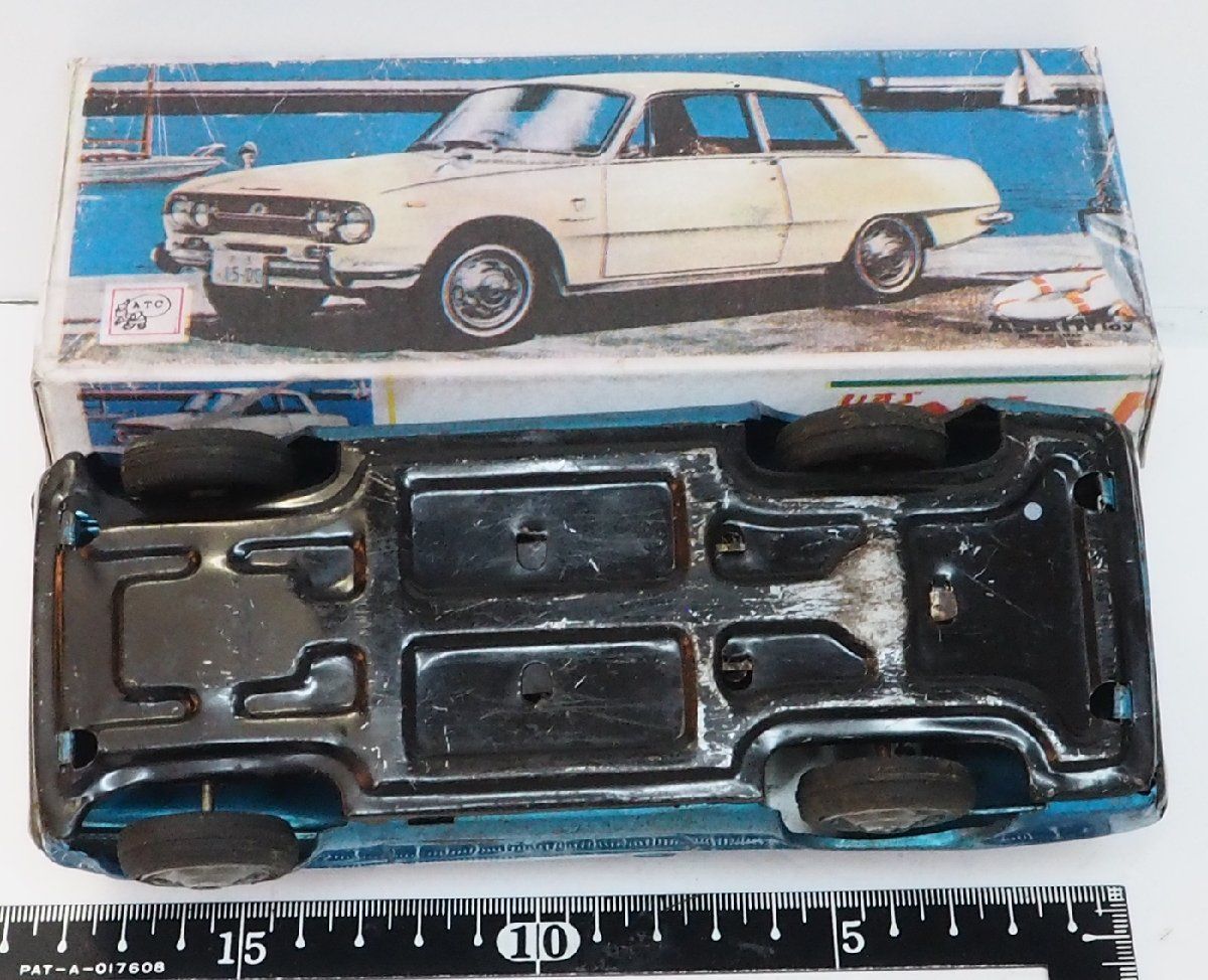 旭玩具【イスズ ベレット赤】ブリキtin toy carミニチュア自動車