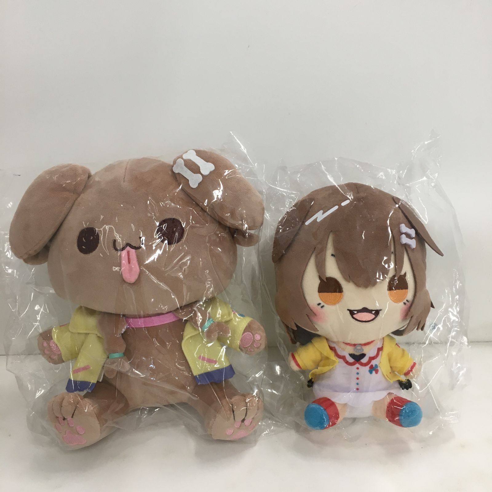 新品未開封　ホロライブ限定品　招き毛玉ころね　戌神ころね　ぬいぐるみ 未開封】戌神ころね 毛玉ぬいぐるみ 活動4周年記念グッズ VTuber