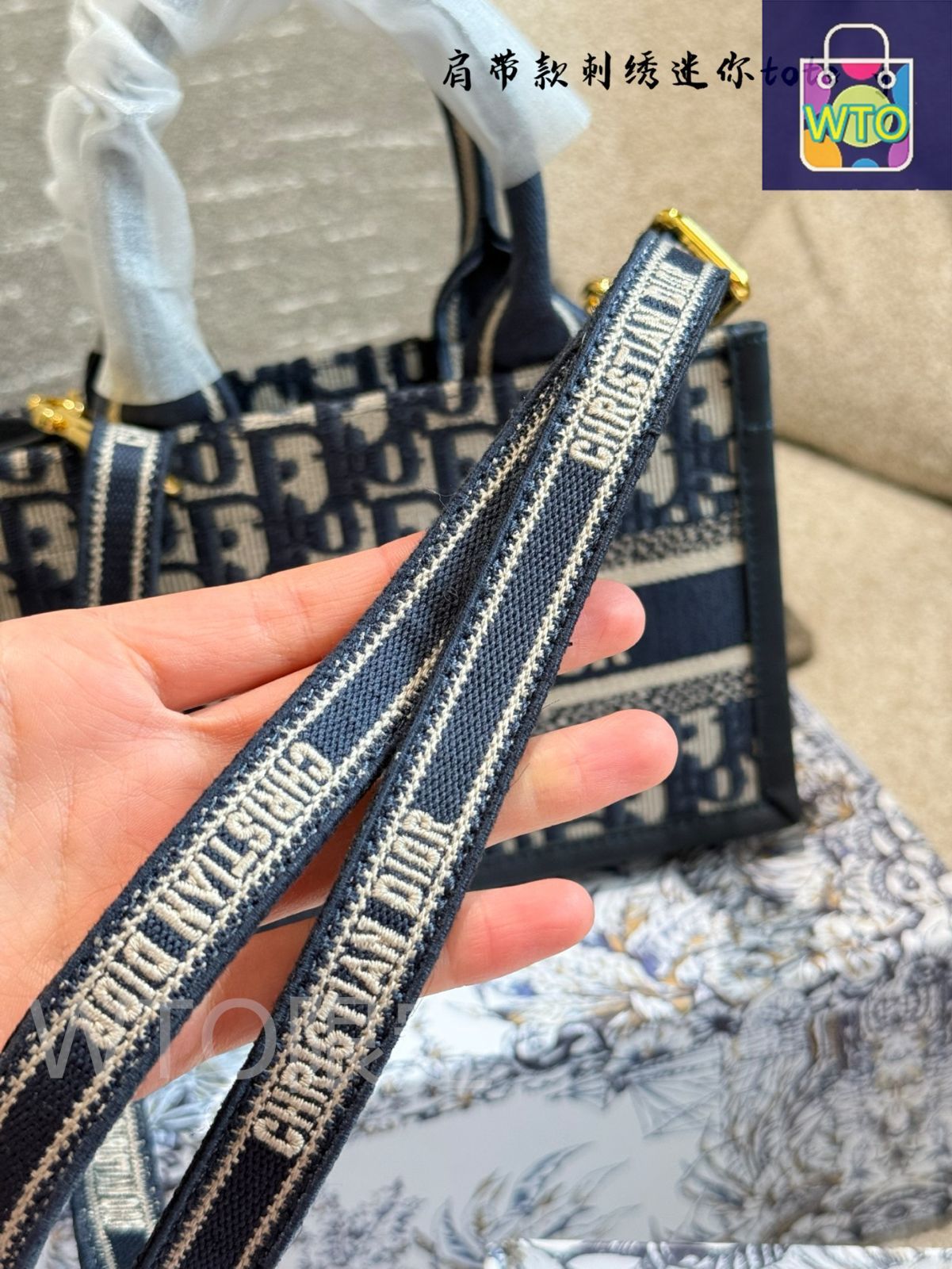 【華やかな魅力あふれる♪】Dior★DIOR BOOK TOTE ミニ ディオール Dior Book Tote バッグ ミニ♡ (Dior/トートバッグ