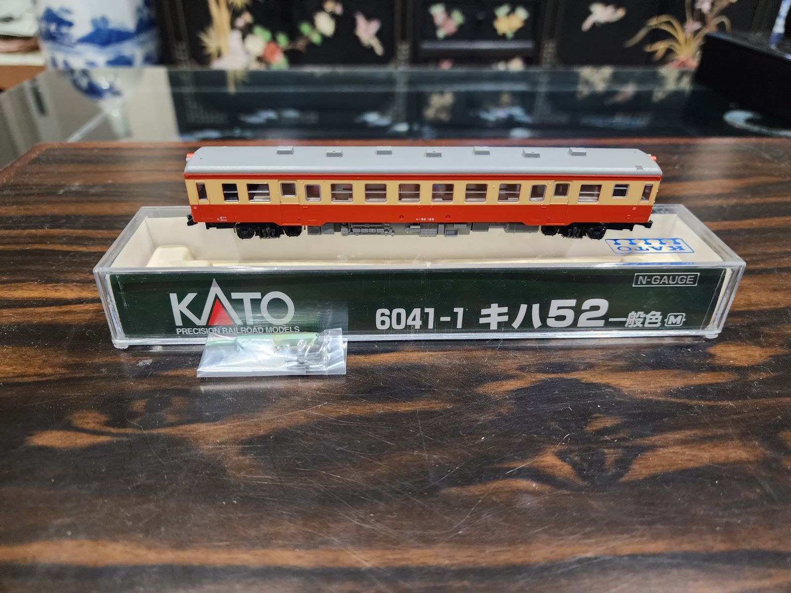 Nゲージ KATO(カトー) 6041-1 キハ52 一般色 (M) 1998年ロット パーツ取付残有