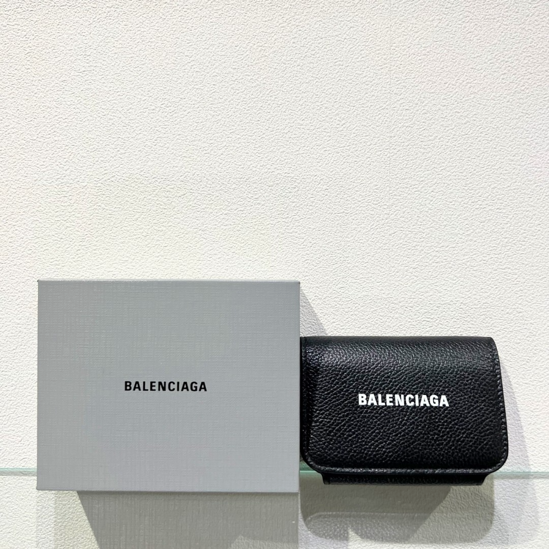 2022年限定カラー BALENCIAGA コインケース (ブラック) ※付属品:箱