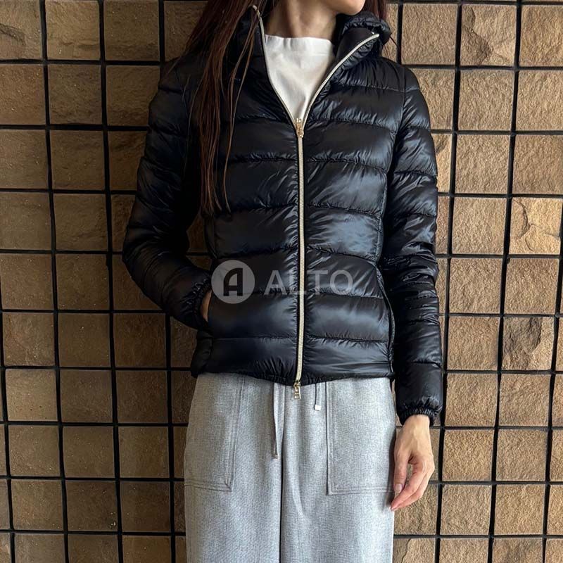 HERNO ショートダウンジャケットブラック ウィメンズショートダウンジャケット | Herno® 公式eショップ