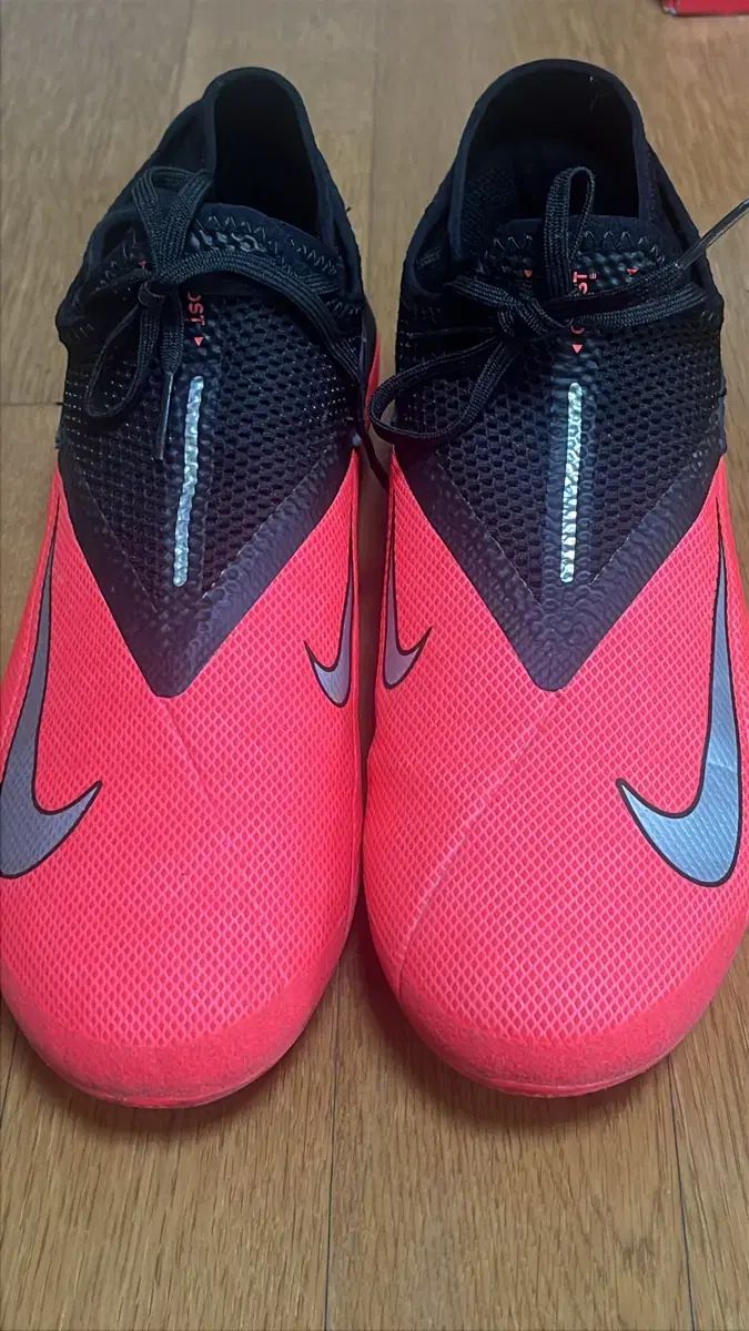 NIKE ナイキ ファントム GT2 サッカーシューズ