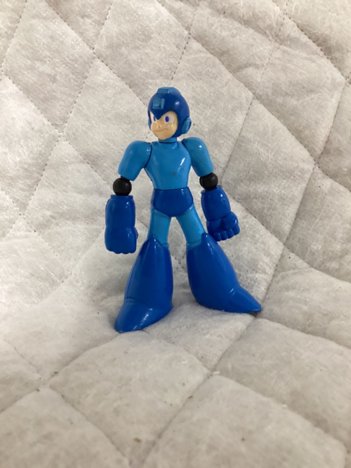 ロックマン フィギュア CAPCOM 1996年 - メルカリ