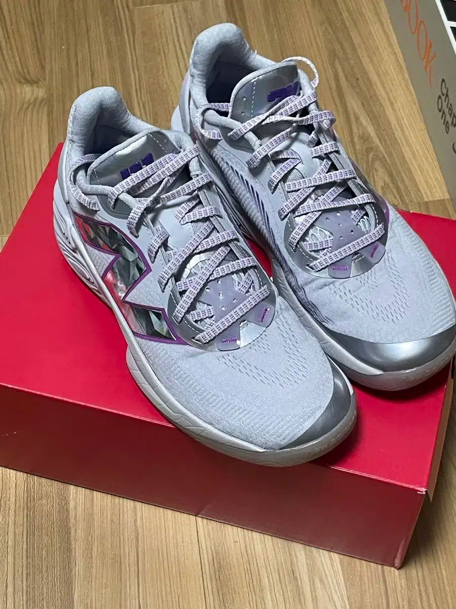 Two wxy v5 ツーウェイ 5 New Balance ニューバランス バスケットシューズ 270