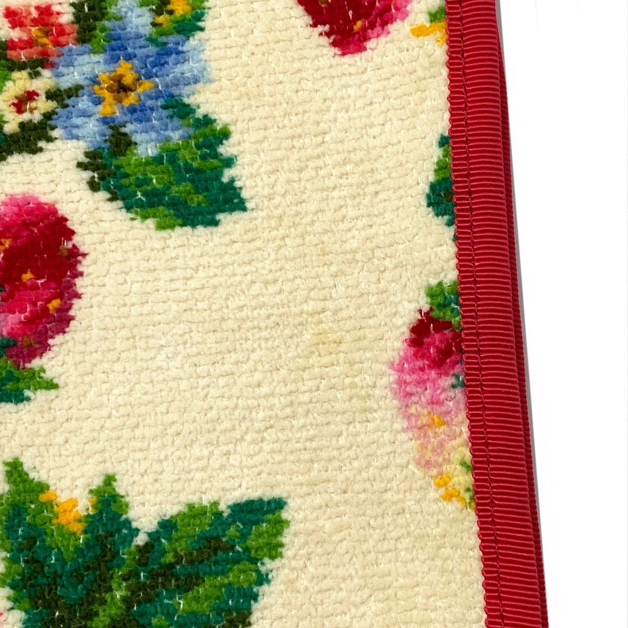 FEILER】ストロベリー マルチケース 苺/イチゴ アイボリー