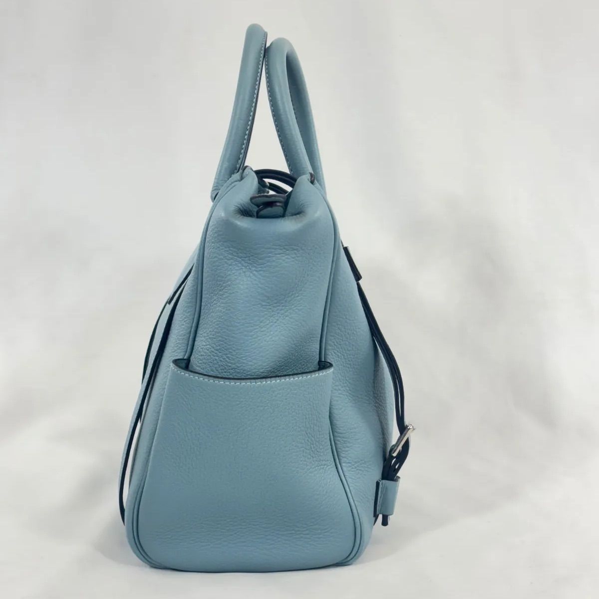 【新品同様】エルメス ピュールサングル31 トリヨンクレマンス ハンドバッグ エルメス(HERMES)の夏の新作「ピュール・サングル」トートバッグ