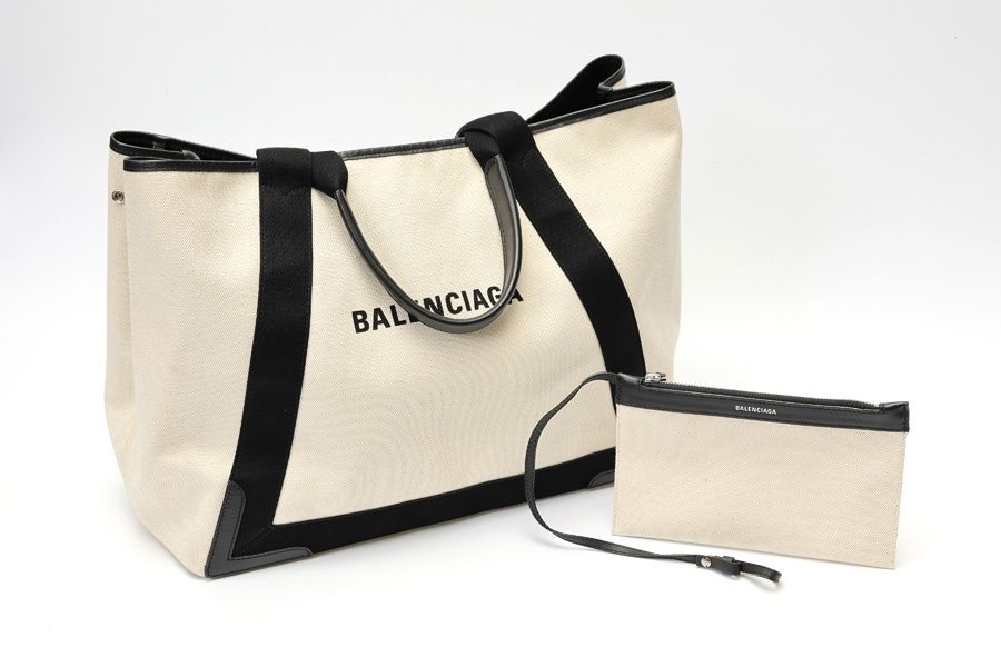 商品番号 E-159168