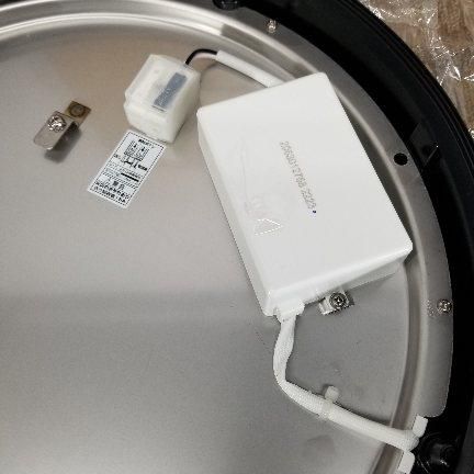 軒下取付 防雨型