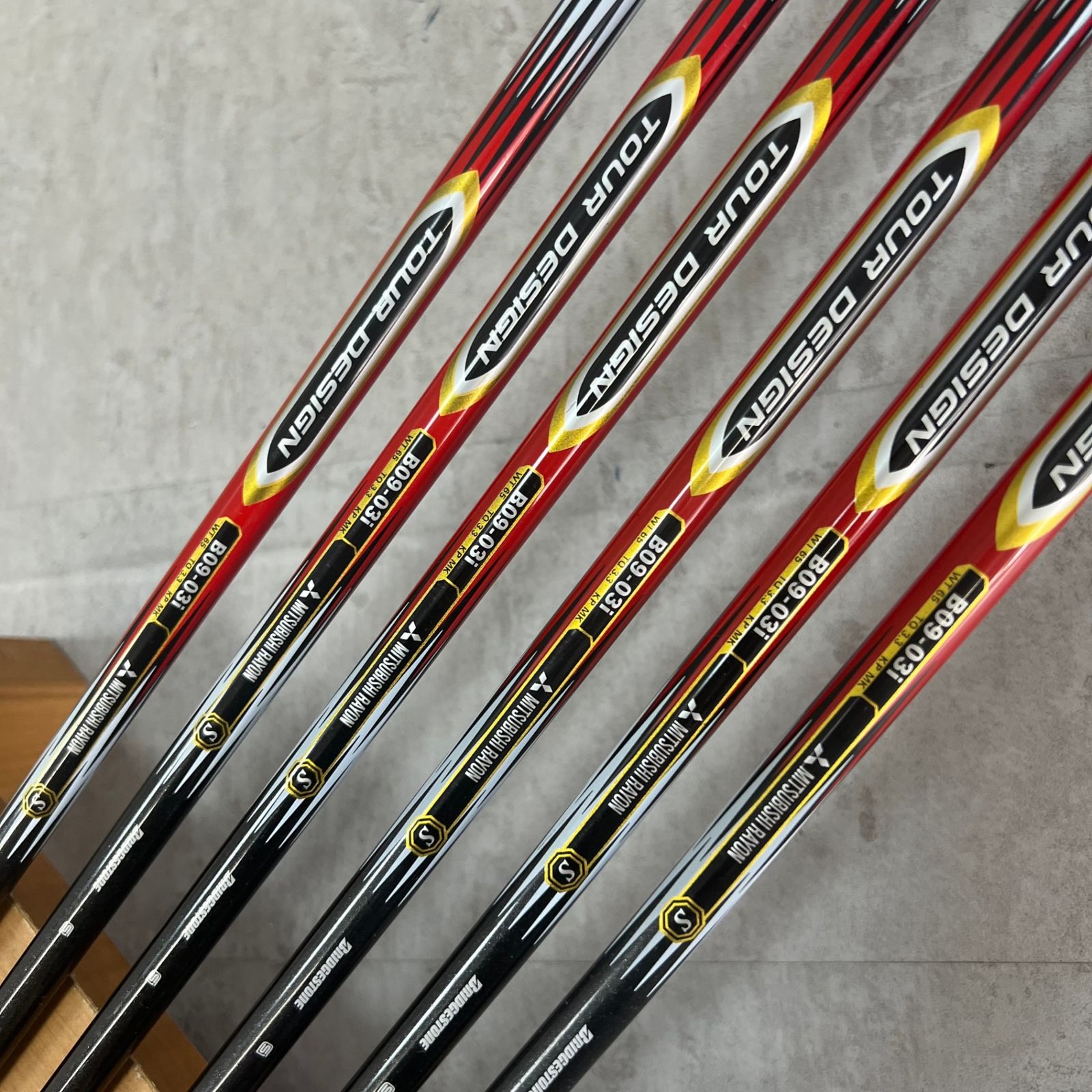 ゴルフ ミズノ JPX E500 メンズゴルフ アイアン 6本 S 右利き用 MIZUNO