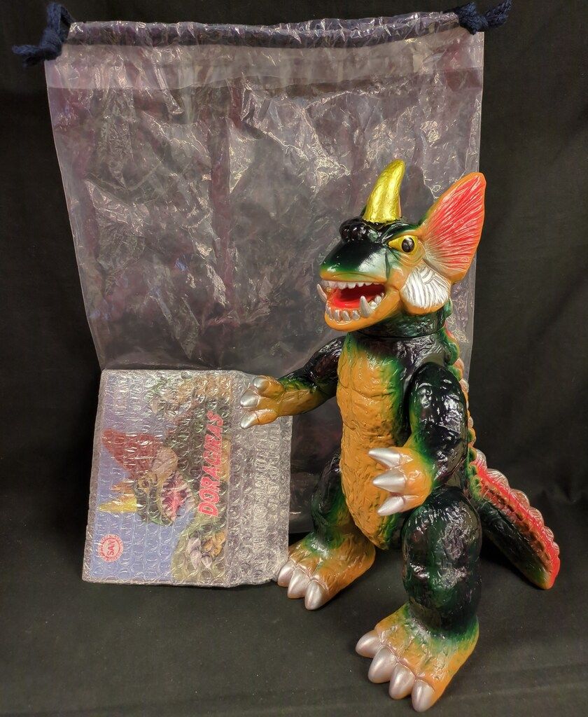 MARUMON ドラギラス 450 1stカラー 黄土色 成型/緑/赤 MARUMON ドラギラス 450 1stカラー 黄土色成型/緑/赤/角金 - メルカリ