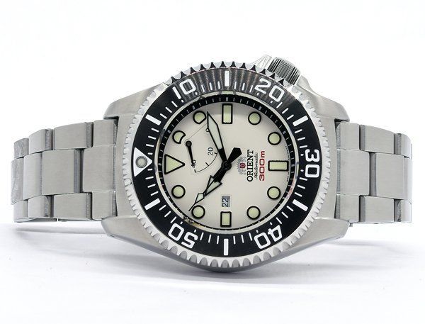 ☆未使用！Orient オリエント 300m飽和潜水用ダイバーモデル WV0121EL
