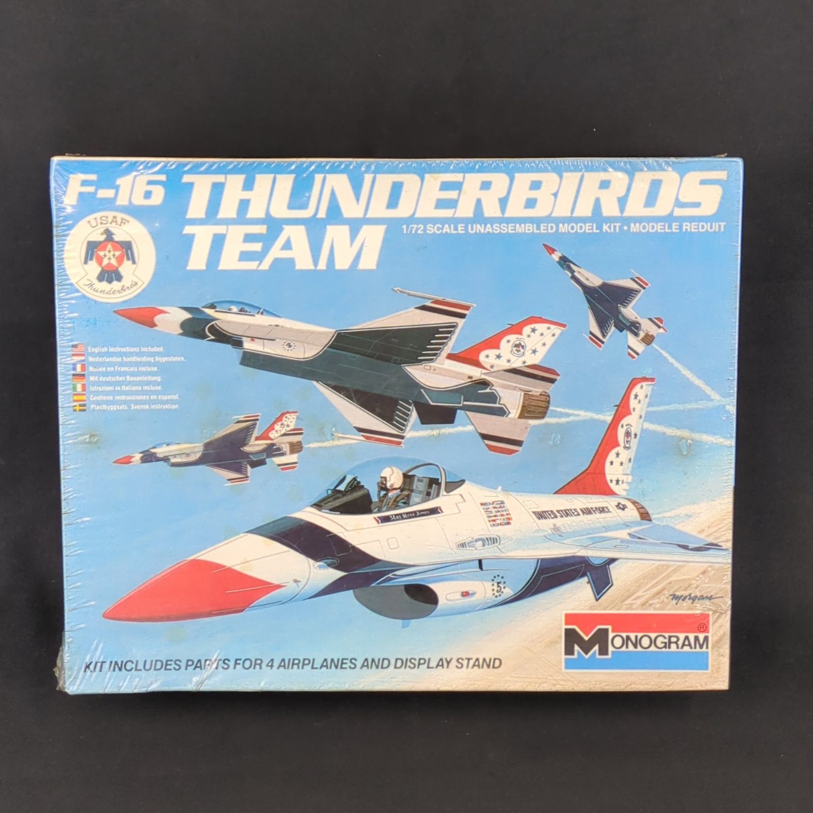 輸入キット MONOGRAM モノグラム 5504 1|72 F-16 サンダーバーズ チーム
