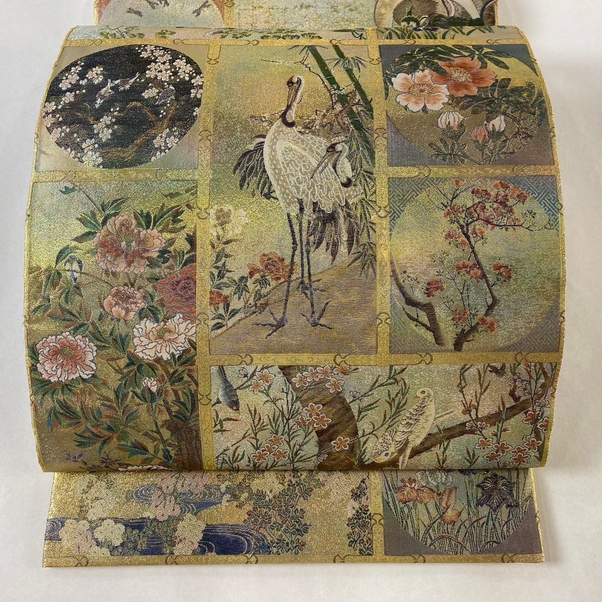 丸帯 美品 逸品 プラチナ本金箔 壱阡八百口織 花鳥画天井絵巻