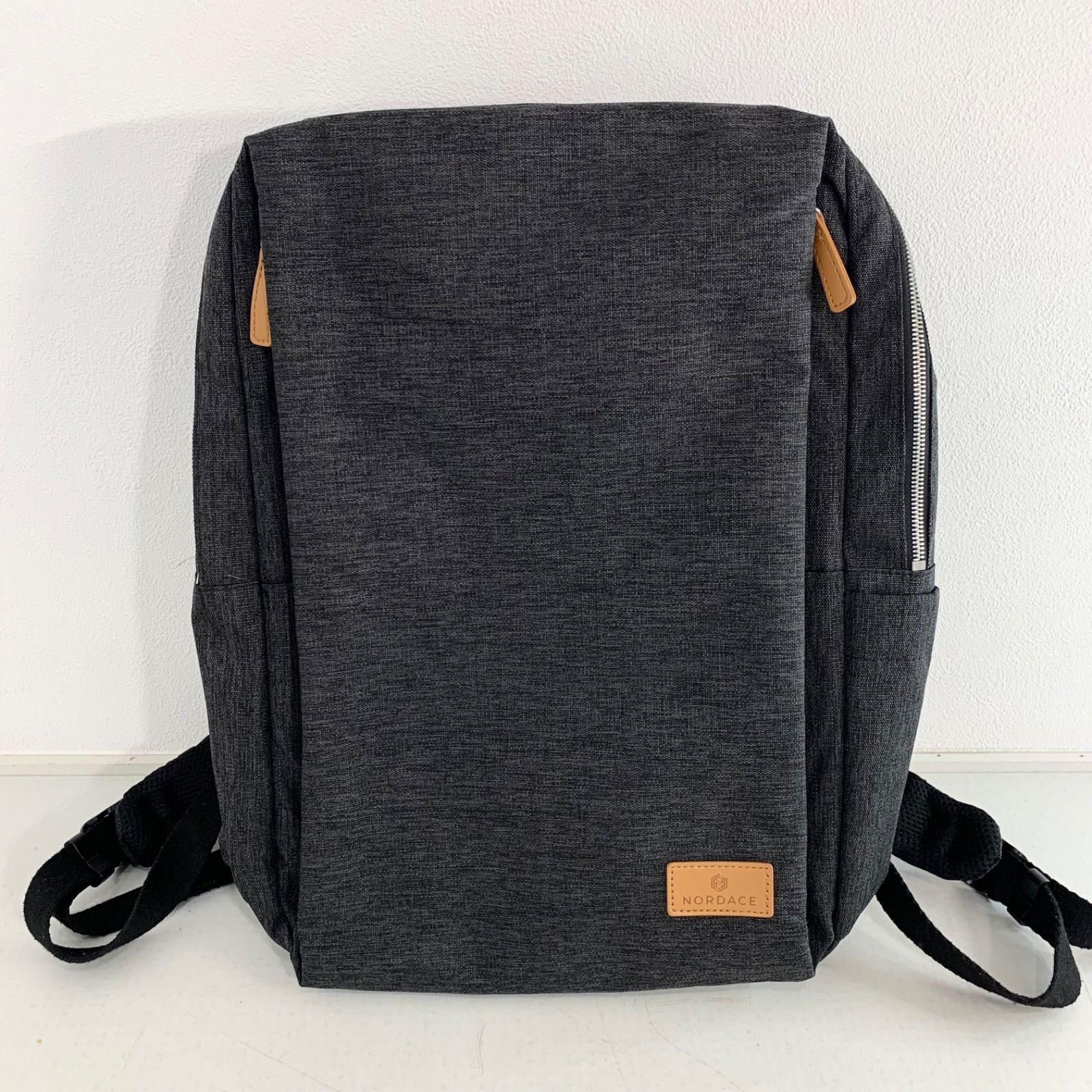 Nordace Siena スマートバックパック 19L グレー - メルカリ