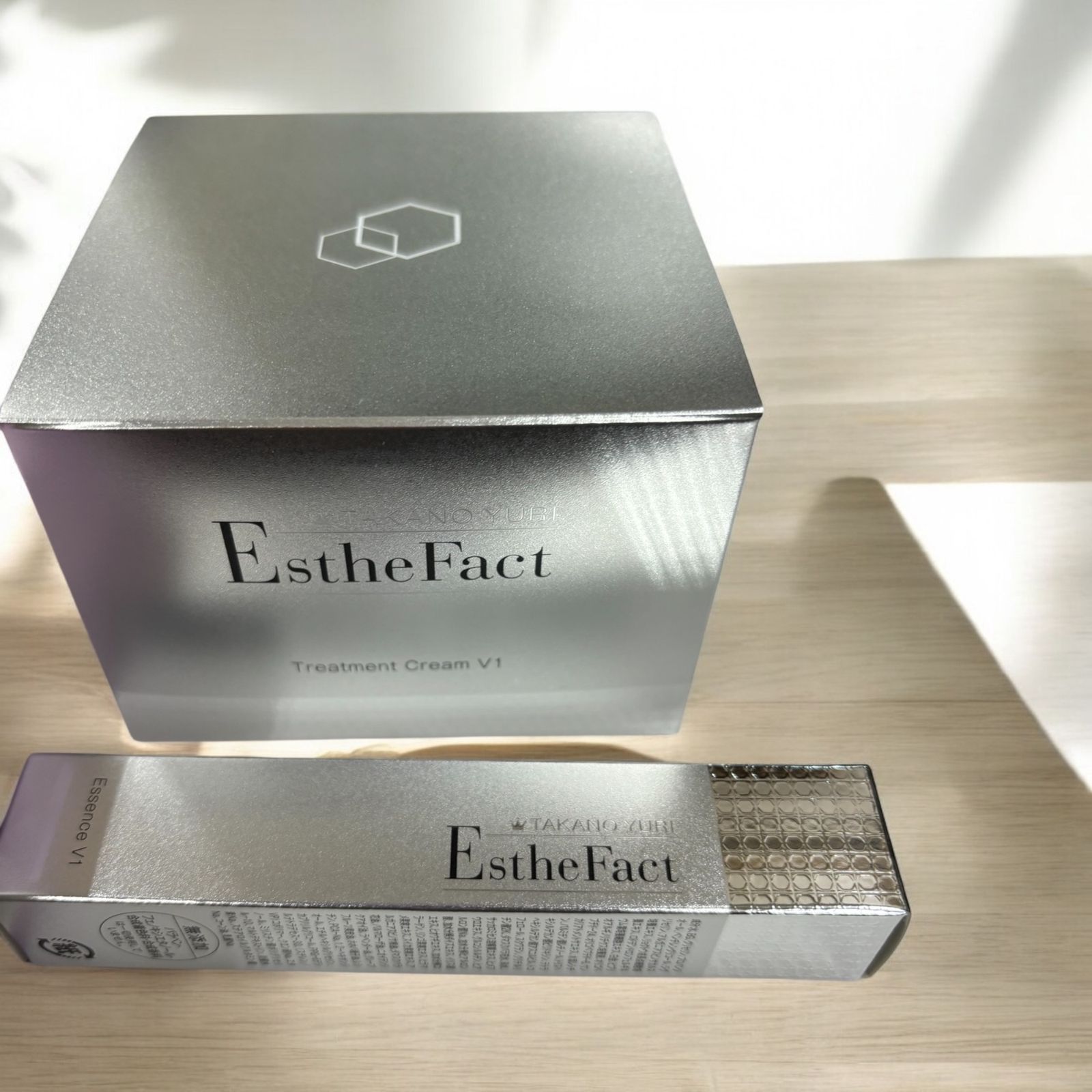 たかの友梨EstheFact Treatment Cream V.1 95g