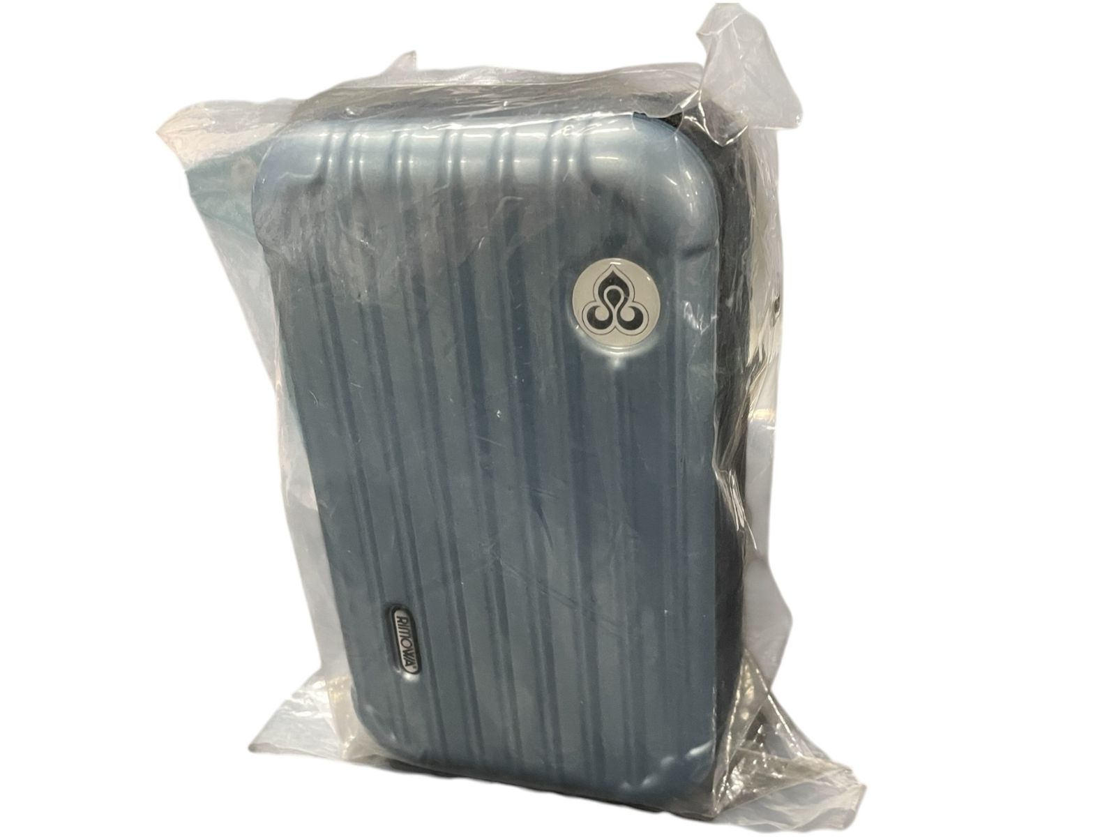 未開封品 RIMOWA リモワ アメニティポーチ タイ空港 ファーストクラス