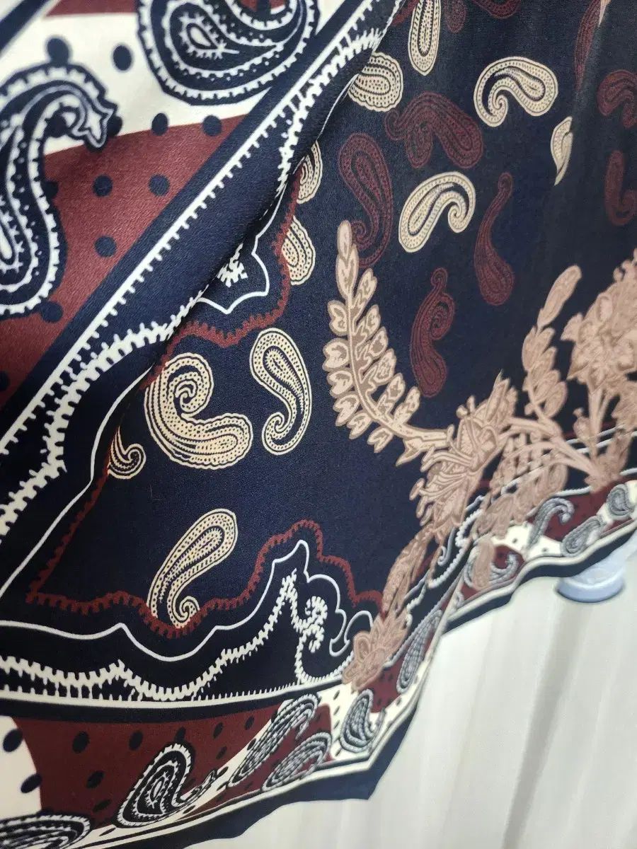 ペイズリー ロング