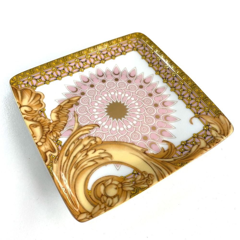 Ms.Ann様専用ローゼンタール VERSACE ビザンチン角小皿4枚セット - 食器 Ms.Ann様専用ローゼンタール VERSACE ビザンチン角小皿4枚セット - 食器