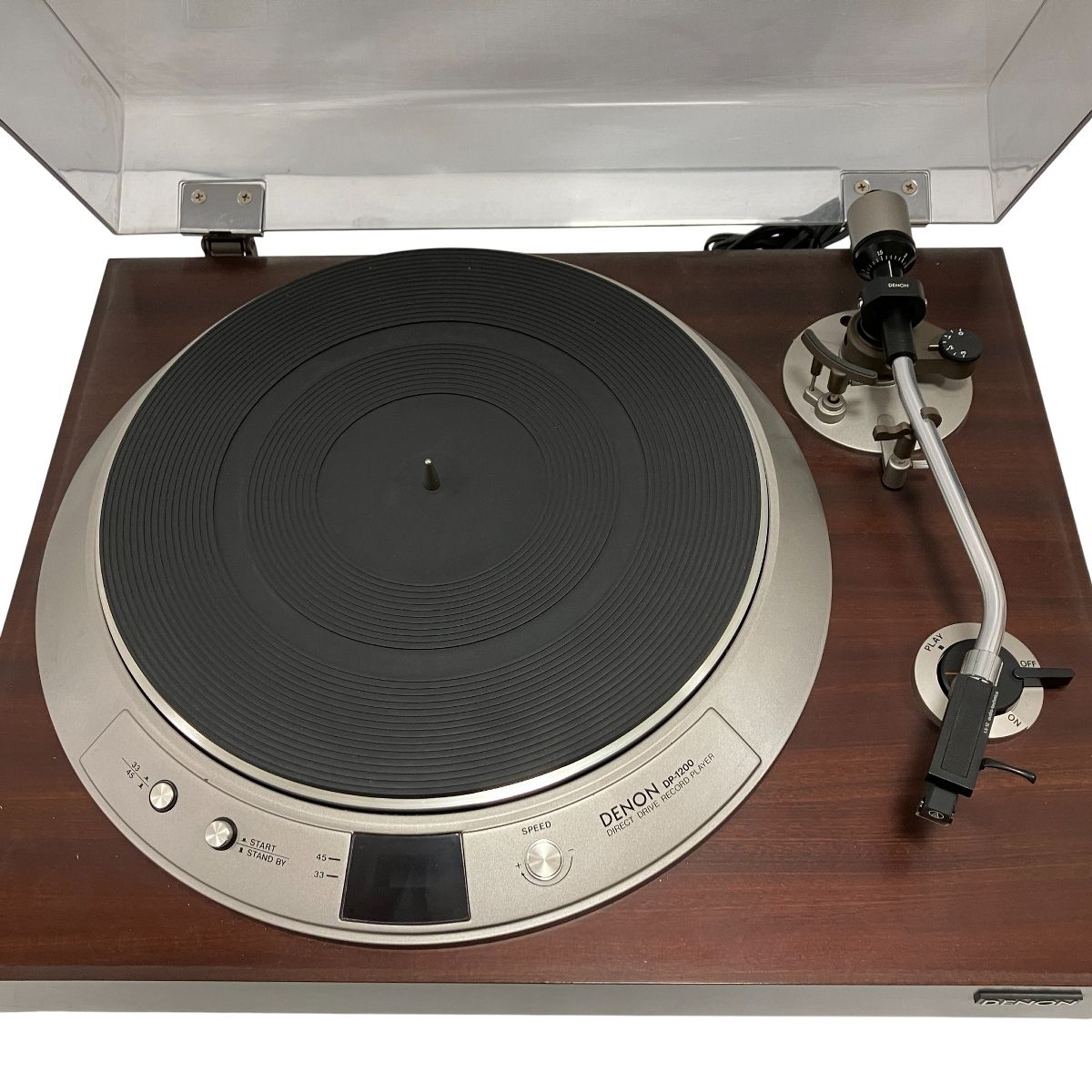 ターンテーブル