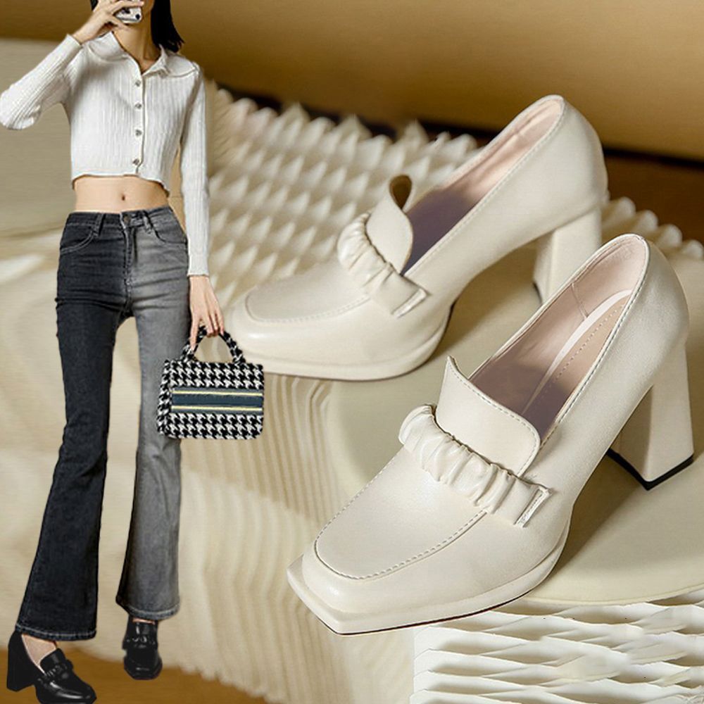 チャーチ　スタッズ付　ローファー風パンプス　チャンキーヒール　35 1/2 パンプス チャンキーヒール ローファー レディース おしゃれ