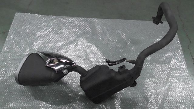 ジグサー250 ED22Y-101xxx の マフラー 傷 1759884699