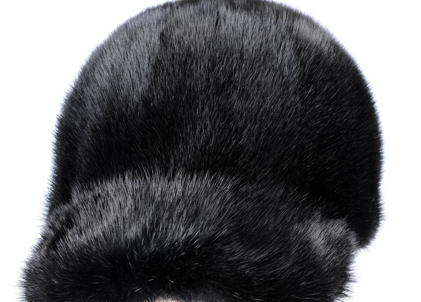 ☆新品 限定☆毛皮の宝石ミンクだ人気のキャップ 黒 ☆男女兼用☆毛皮