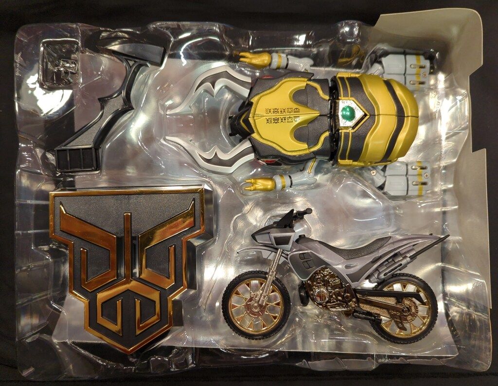 バンダイ クウガ/ポピニカ 仮面ライダークウガ DXトライゴウラム