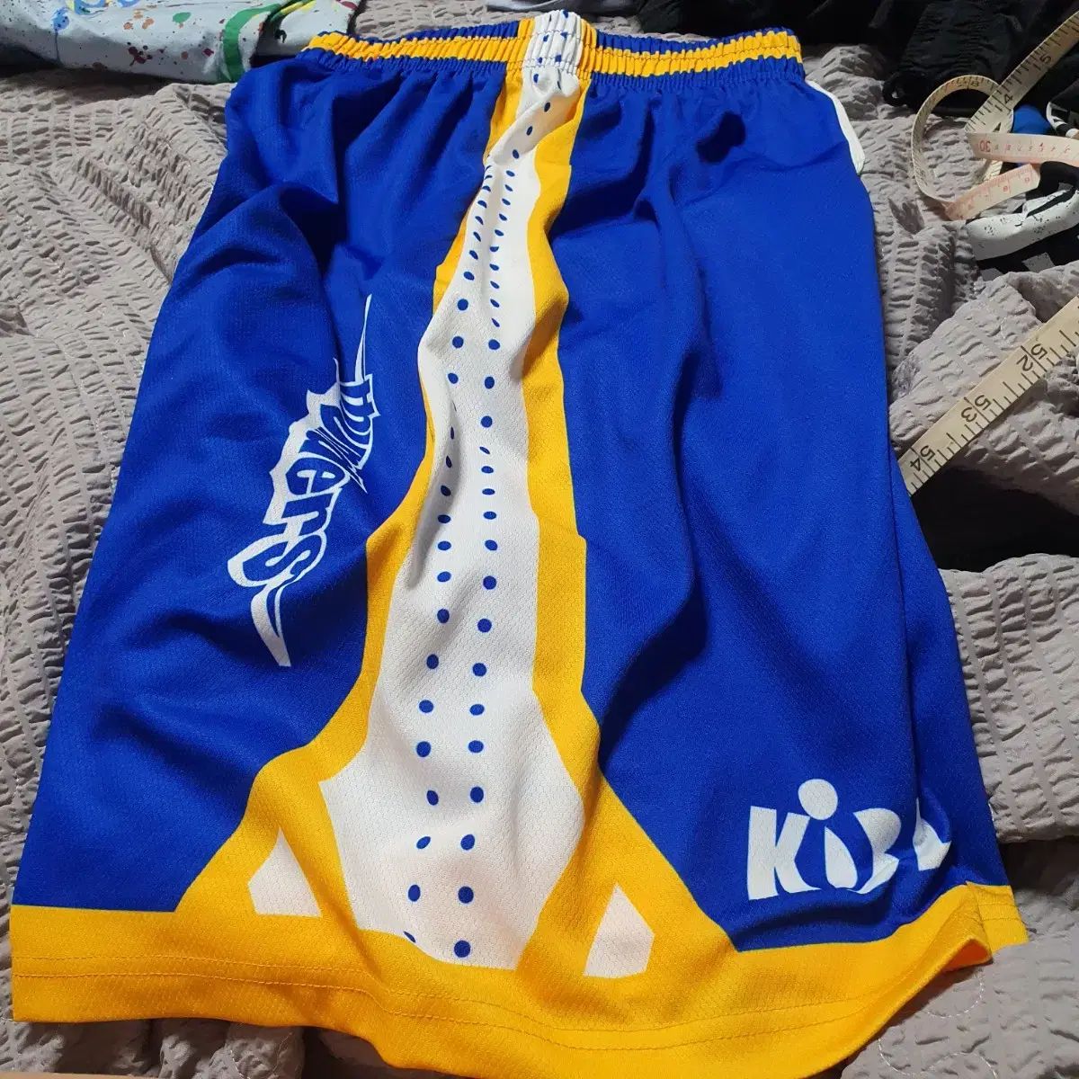 40年位前にインドネシア アロール島で手織りされた布。手紡ぎ，天然