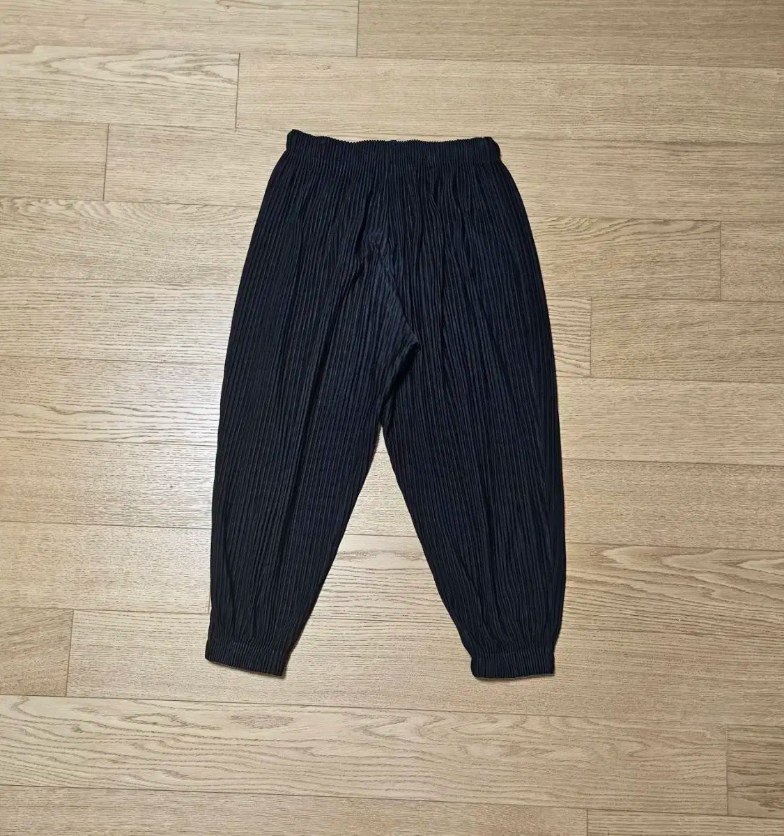 MIYAKE イッセイミヤケ