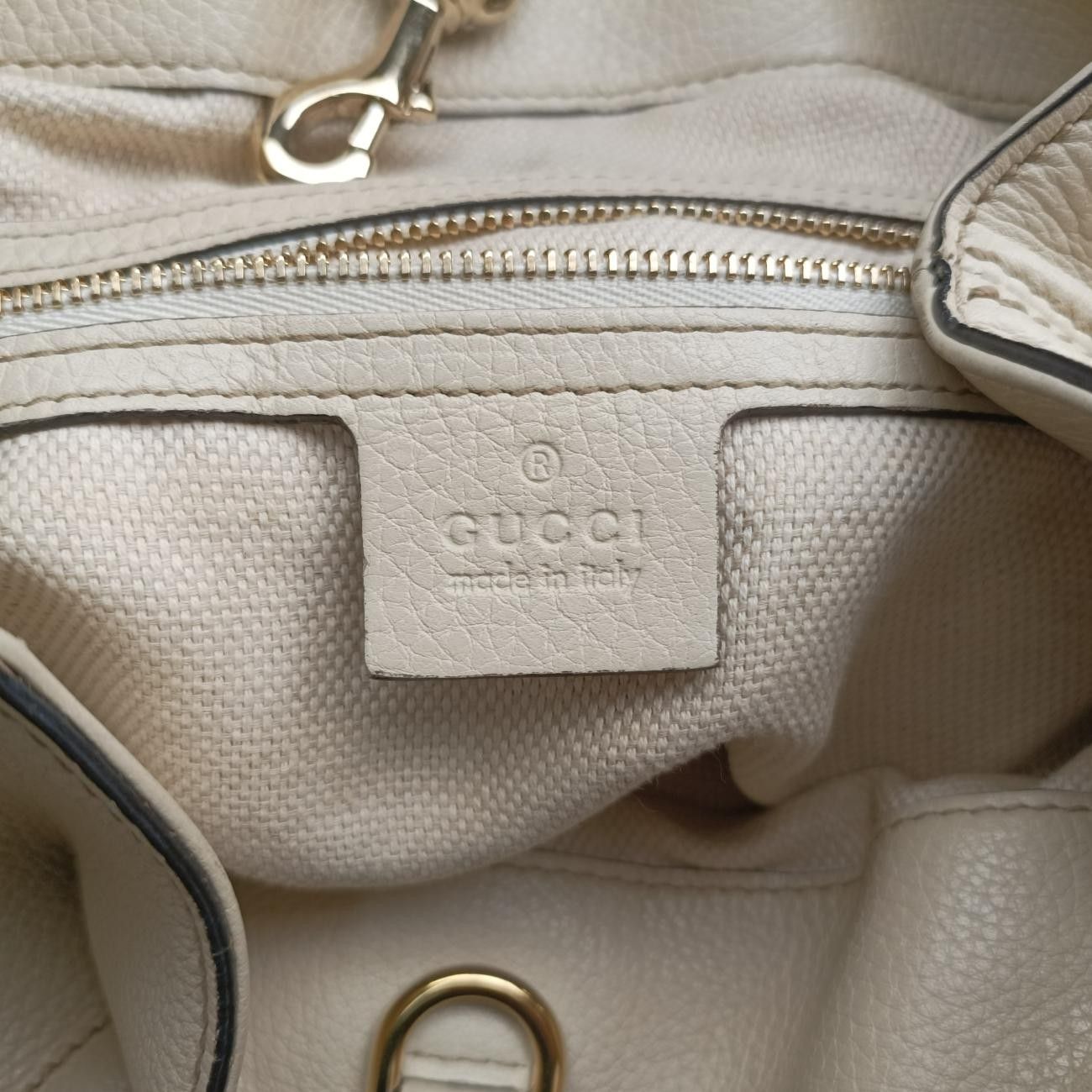 グッチGucciソーホーホワイトレザー308982E019497802