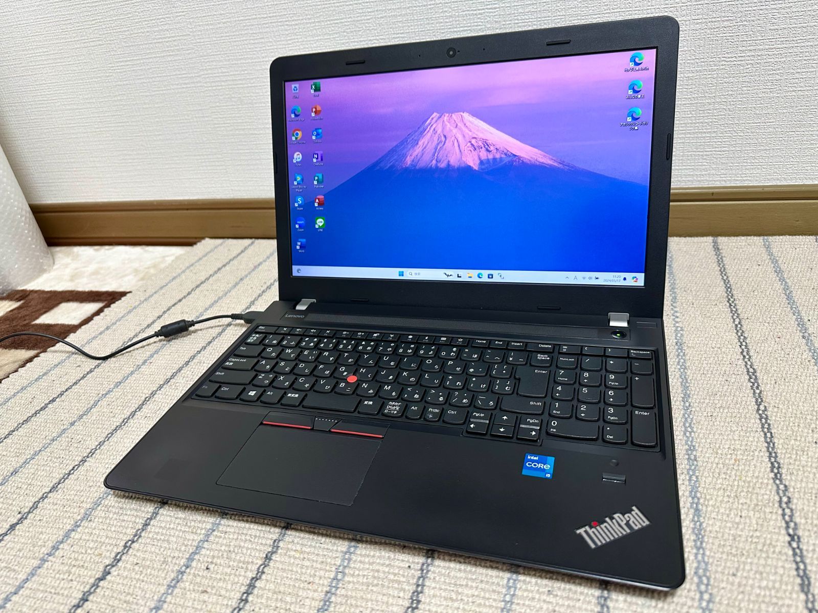 ☆美品☆ Win11 Office2021 2018年モデル i5 7200U 8GB 新品SSD480GB DVD USB3.0 Bluetooth  HDMI テンキー Webカメラ 指紋認証 フルHD 年賀状 地デジ 初心者歓迎 Lenovo - メルカリ