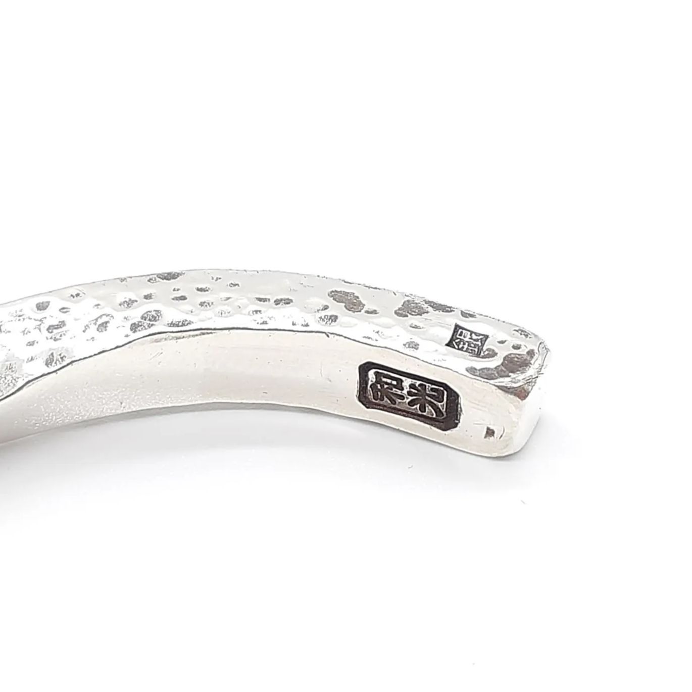 WAKO 和光 ワコウ SILVER シルバー 銀 槌目 ねじりバングル（柄入り 
