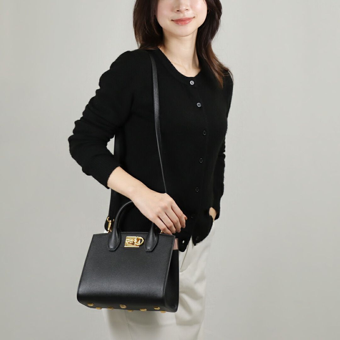 ういらぶ。 フェラガモ FERRAGAMO 2WAYバッグ THE STUDIO BOX 211424 750036
