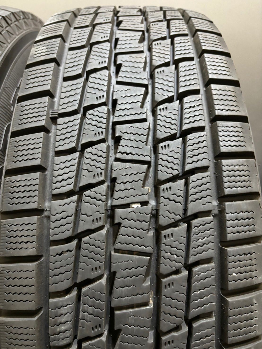 ★215/65R16 GOODYEAR/ICENAVI SUV 21年製 JEEP レネゲード 純正 スチール 16インチ 6.5J +40 110 5H スタッドレス 4本 (2-G495)