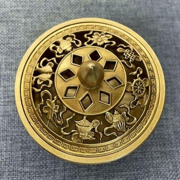 銅器 八宝図香薫炉 宣炉 香道具 茶道具 装飾品 工芸品 置物 銅器 八宝図香薫炉 宣炉 香道具 茶道具 装飾品 工芸品 置物 銅器