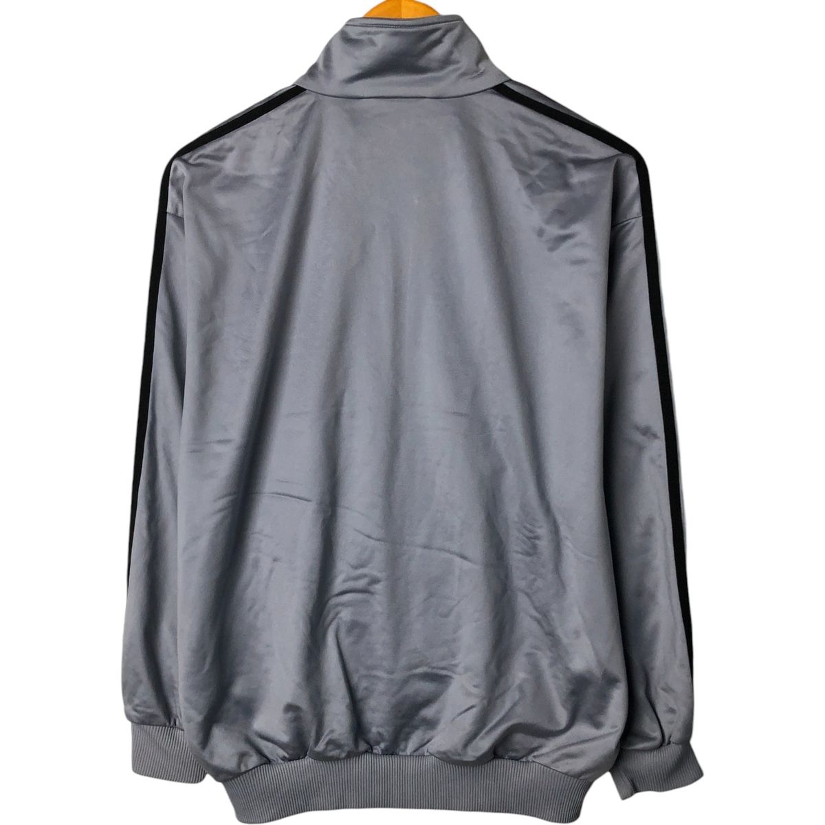 アディダス adidas