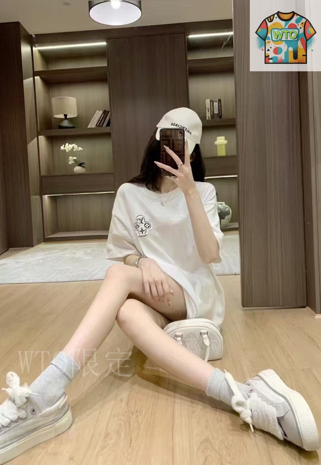 今日 LV 重工刺繍パッチ短袖 T シャツ-2 CAMPINGPARCCENTRAL_COM