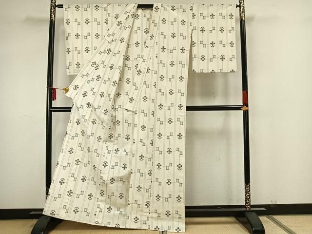 平和屋着物●上質な紬　枝花文　正絹　逸品　CAAV9313ze 平和屋着物○上質な紬 枝花文 正絹 逸品 CAAV9313ze