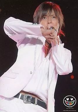 中古】生写真(ジャニーズ) NEWS/山下智久/ライブフォト・膝上・衣装