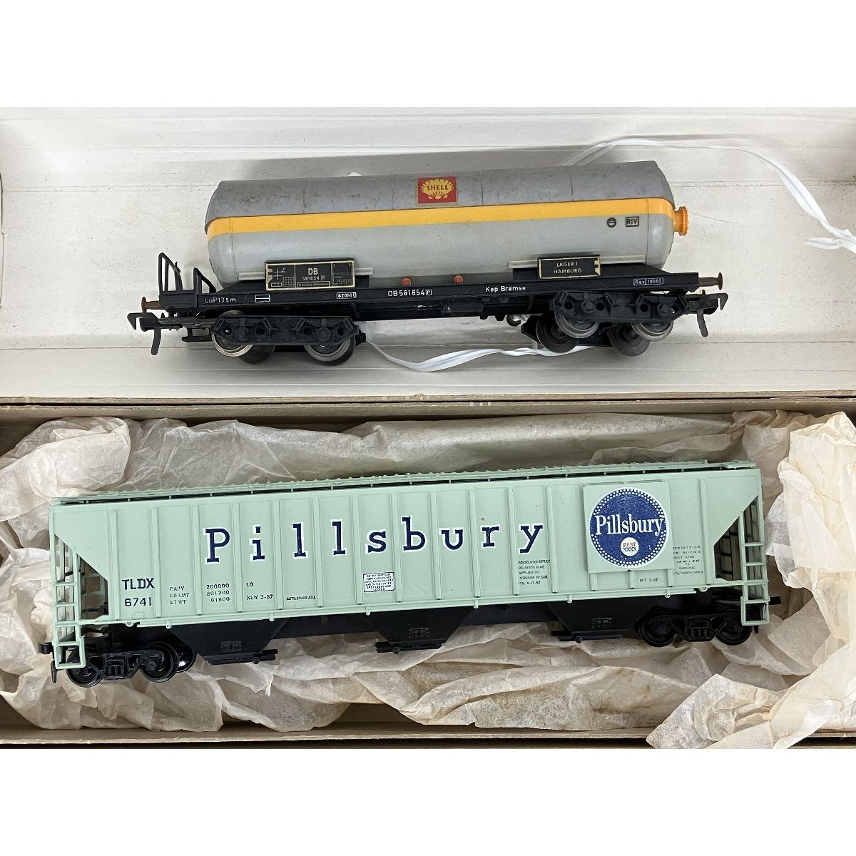 BAR 11128 PEABODY A.T&S.F. 50656 SHELL DB 581854 Pillsbury