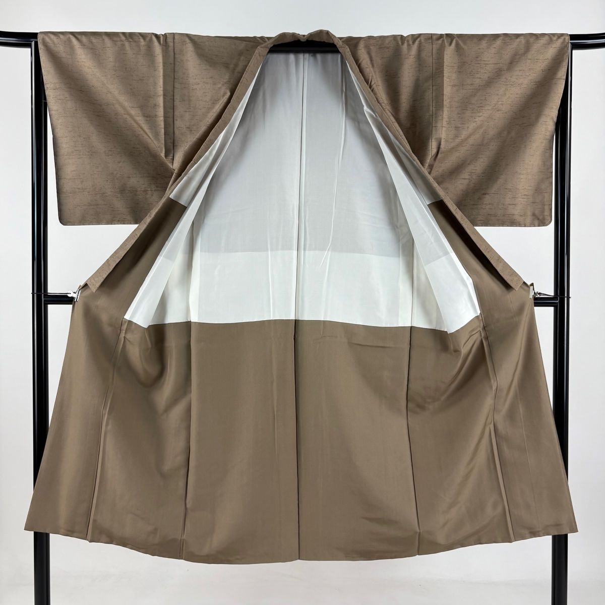 男着物 身丈134.5cm 裄丈65.5cm S 袷 牛首紬 証紙 灰茶 正絹 美品 逸品  