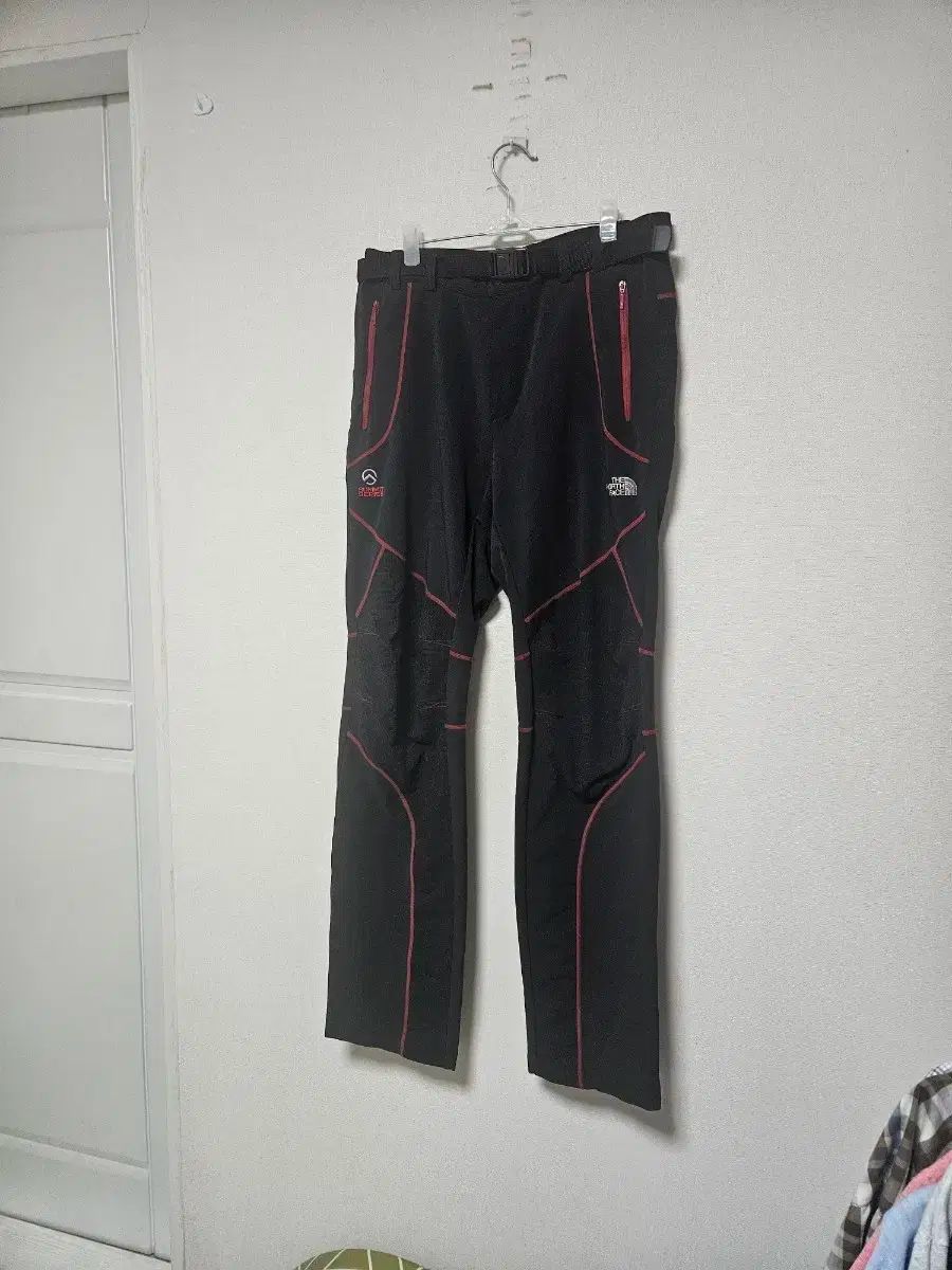 【お値引き中】GUCCI ダッフルコート ウール チェック柄 44 お値引き中】GUCCI ダッフルコート ウール チェック柄 44