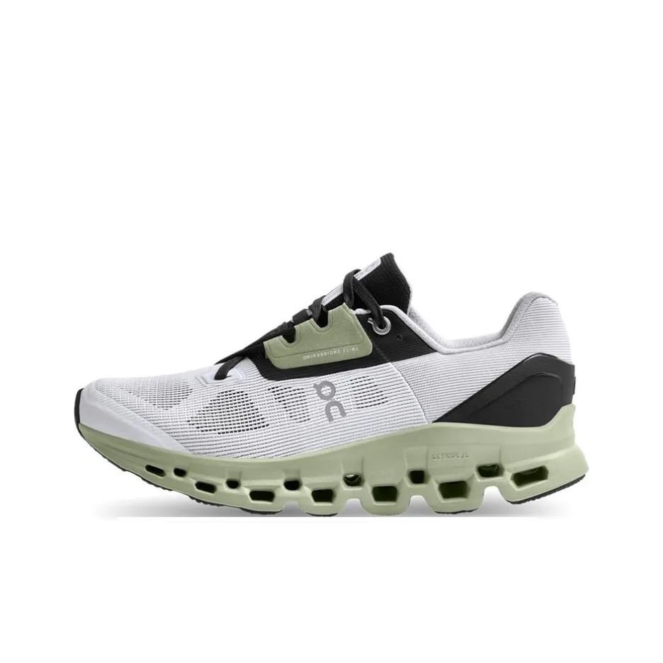ON Running オン Cloudstratus White Black Green ローカットスニーカー 男女兼用 スニーカー