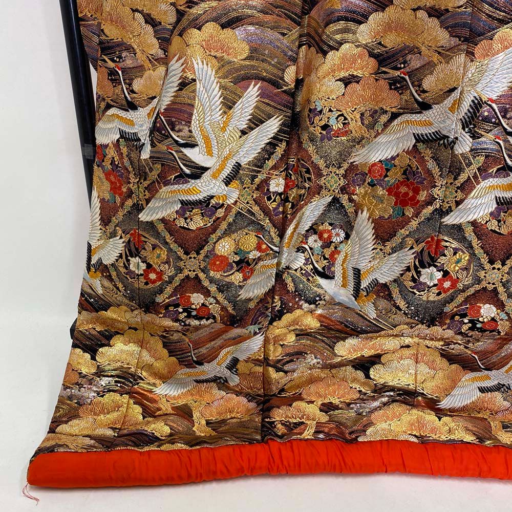 色打掛 正絹 鶴 刺繍 金 黒 打掛 Mサイズ 裄66.5 花嫁衣裳 婚礼  