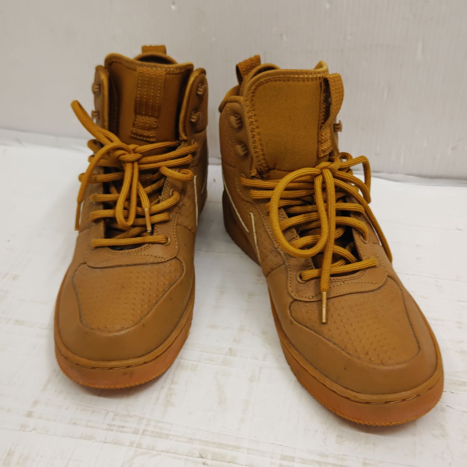 h62976ナイキ NIKE COURT BOROUGH MID WINTER コート バーロウ ミッド 