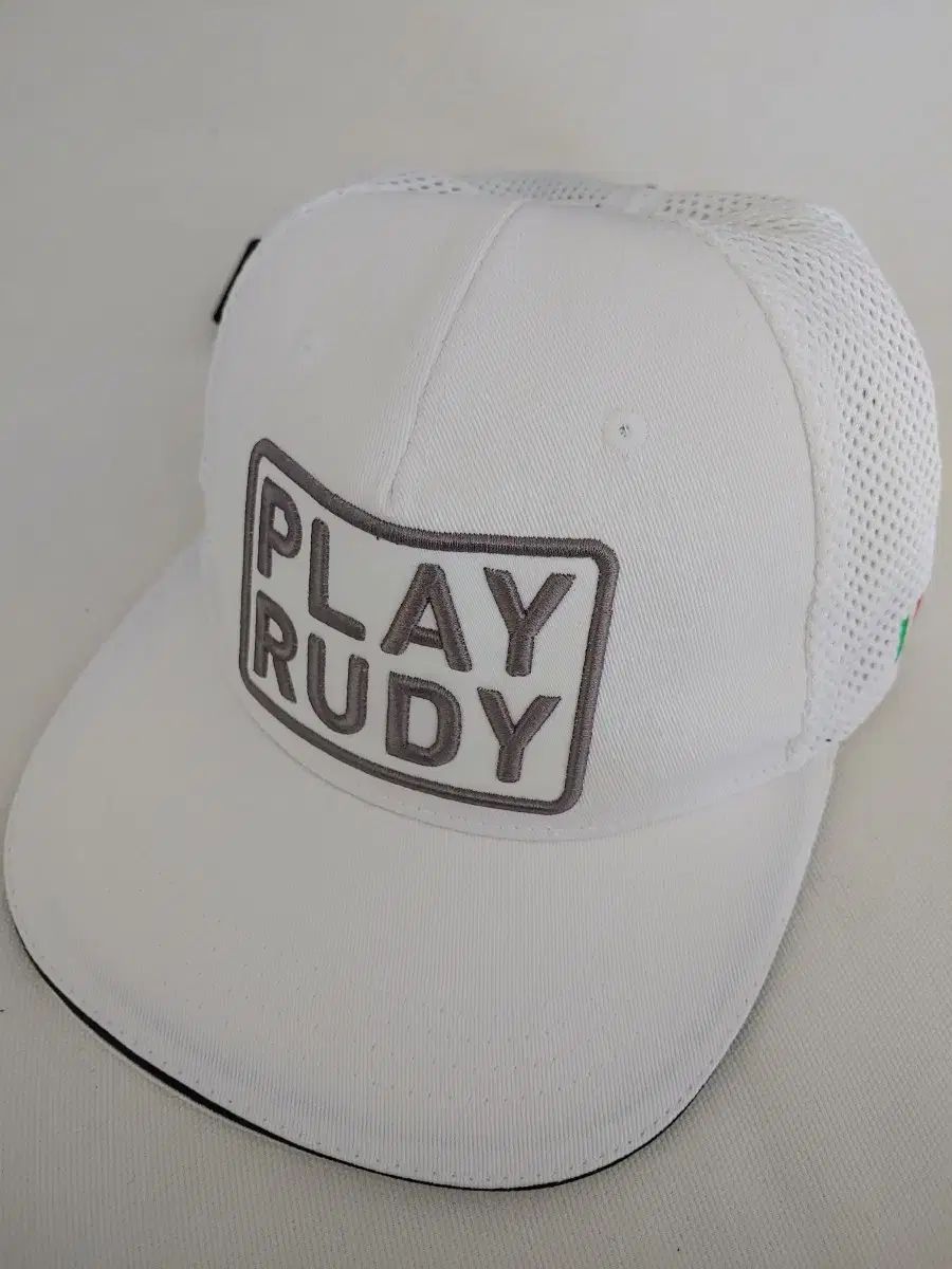 RUDY サマーハットです