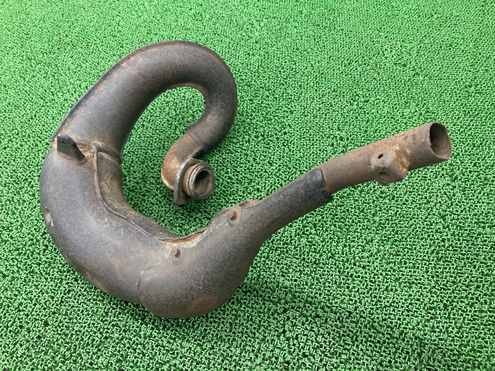 Zx25r/zx4r ２３年～　Arka風　スリップオンマフラー　中間パイプ付き Zx25r/zx4r 23年～ Arka風 スリップオンマフラー 中間パイプ付き