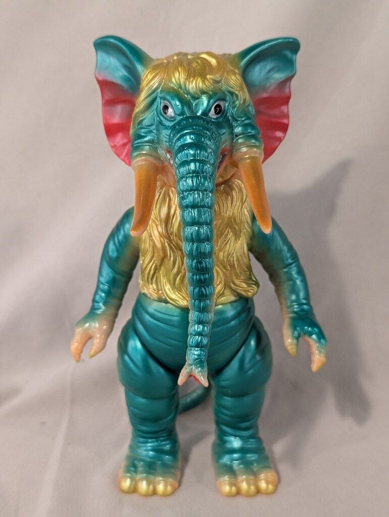 ブルマァク ブルマァクのヒーロー 怪獣シリーズ 墓場の画廊 タイガン メタリックグリーン 墓場画廊