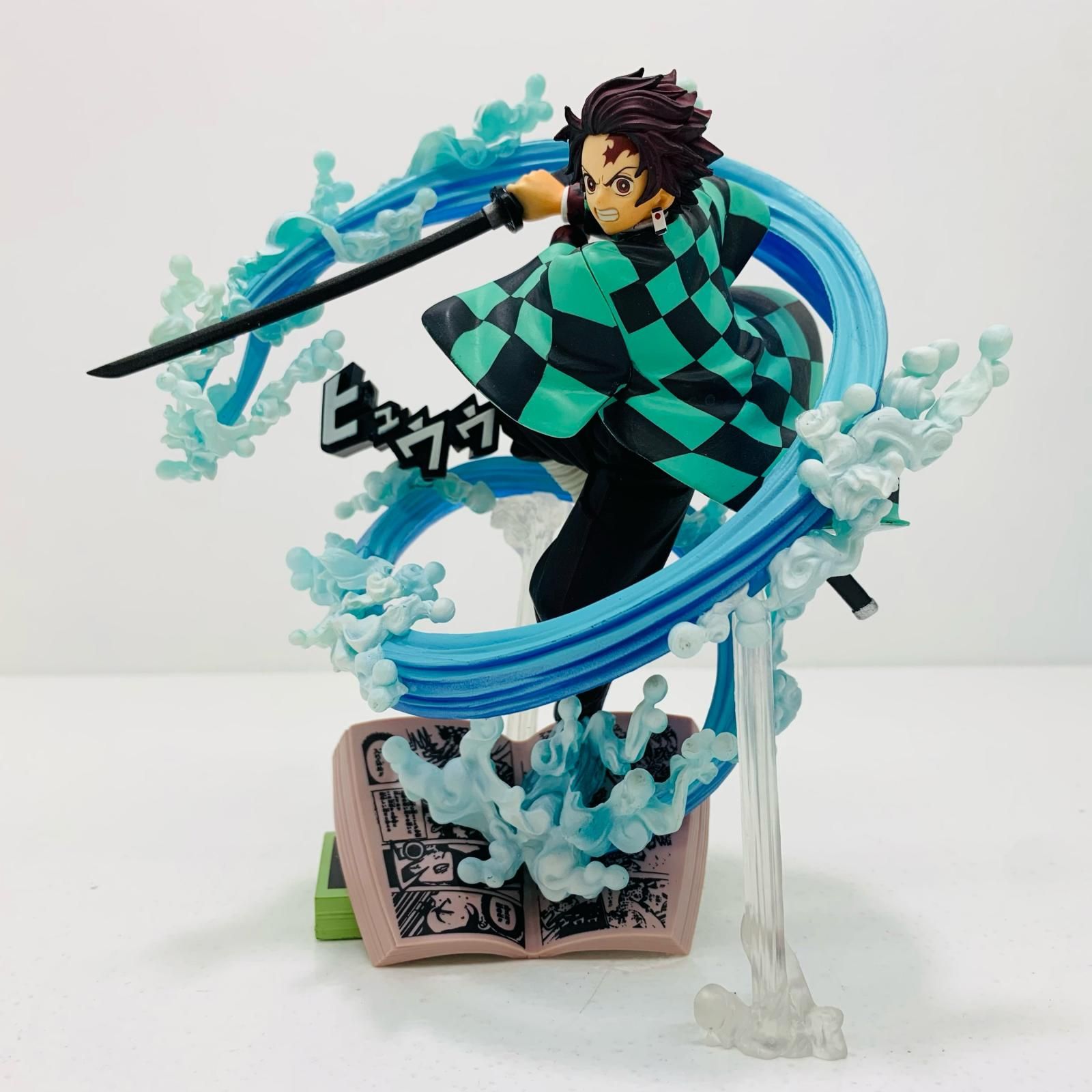 中古 フィギュア 鬼滅の刃 竈門炭治郎 JUMP OUT HEROES 2021年製